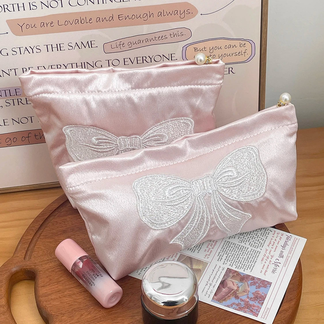 Makeup Bag for Girls Small Bow Cosmetic Pouch with Zipper Aesthetic Portable Travel Toiletry Makeup Organizer Bags