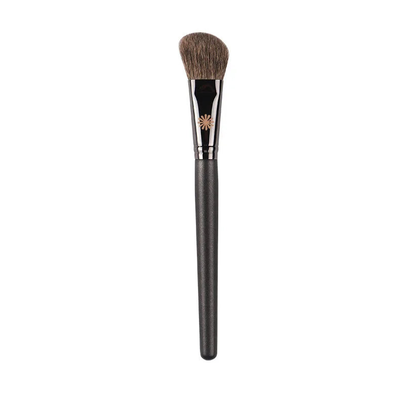 P Series Makeup Brush High Quality Animal Bristles Loose Powder Foundation Blush Concealer Brush Beauty Tools For Women