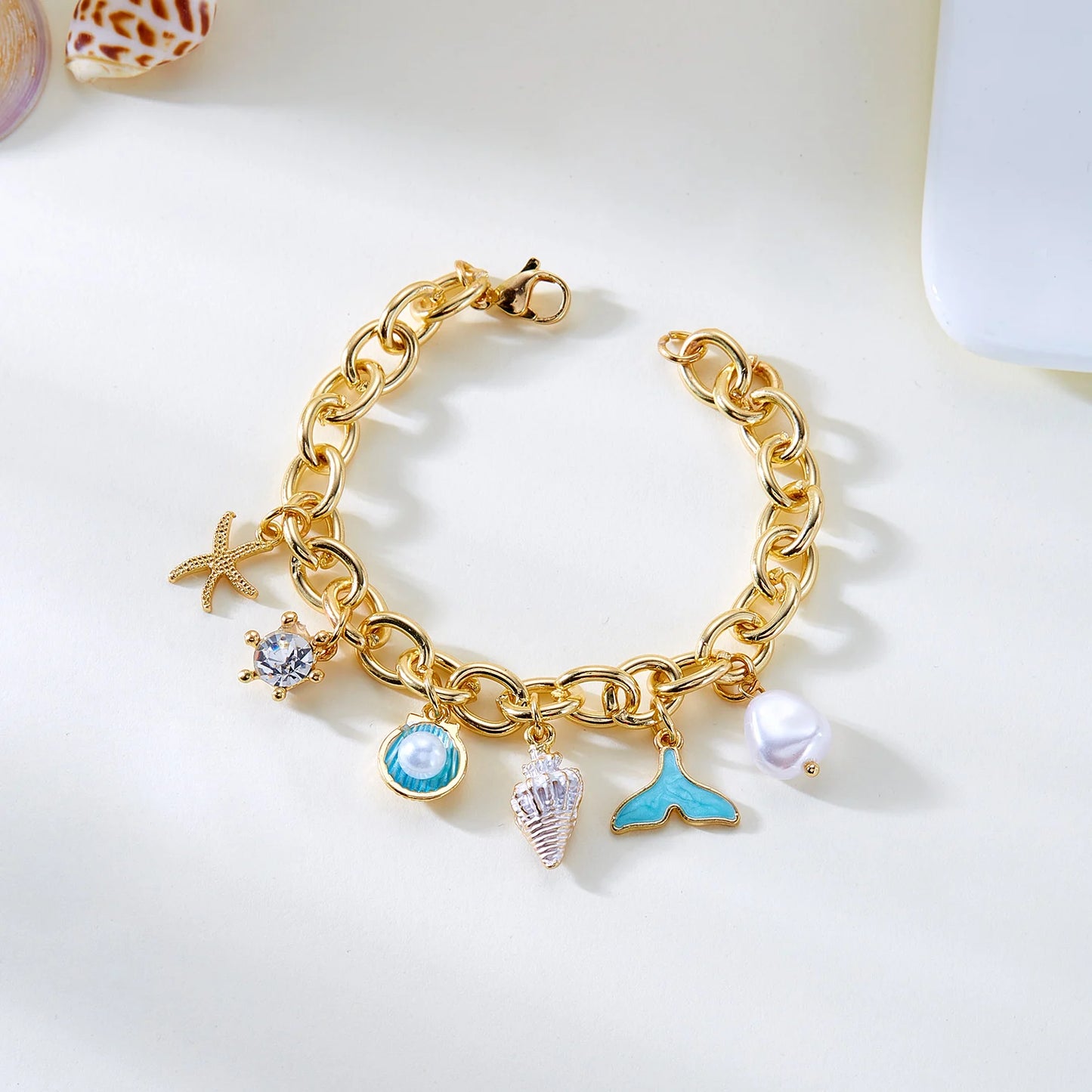 Trend Gold Color Chunky Chain Bracelet for Women Ocean Charm Star Mermaid Tail Imitation Pearl Bangle Summer Beach Jewelry Gift
