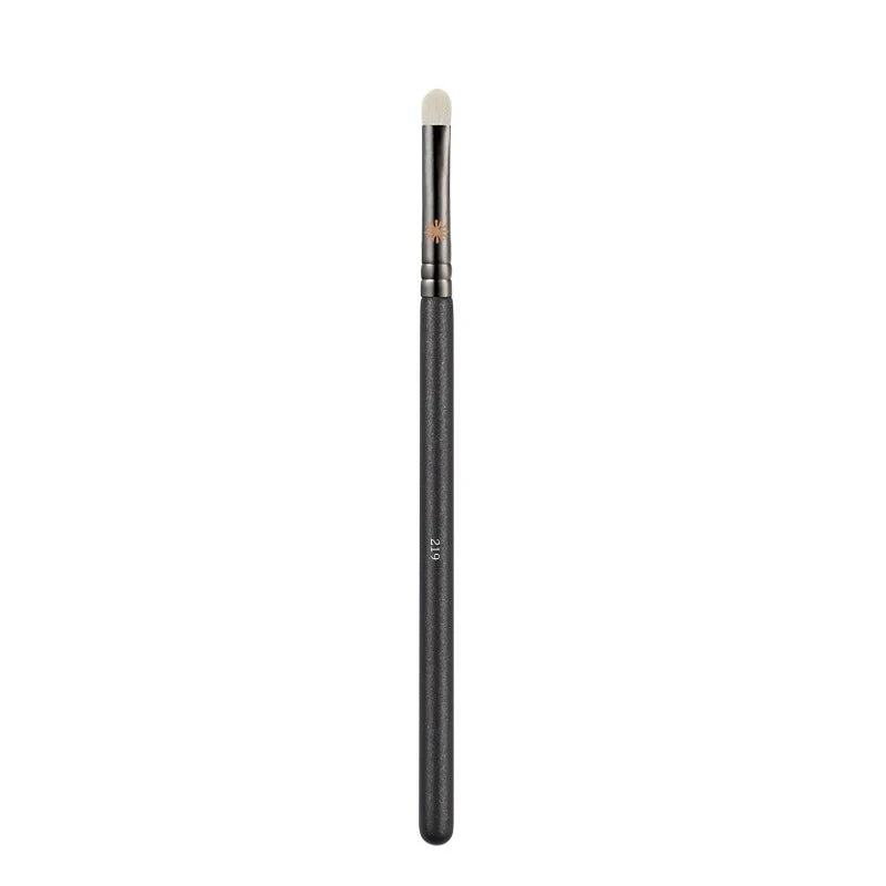 P Series Makeup Brush High Quality Animal Bristles Loose Powder Foundation Blush Concealer Brush Beauty Tools For Women